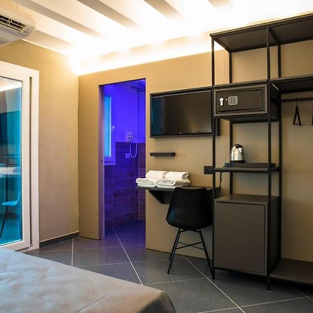 Tranquillo Uptown Lecce Hotel Bagian luar foto