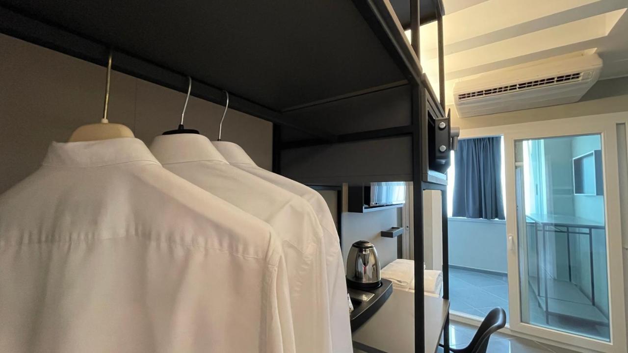 Tranquillo Uptown Lecce Hotel Bagian luar foto