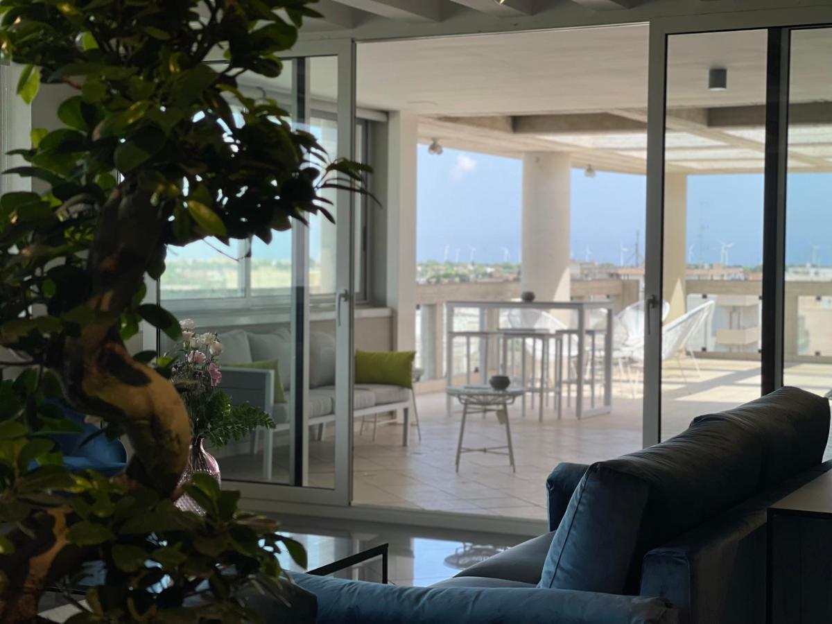 Tranquillo Uptown Lecce Hotel Bagian luar foto